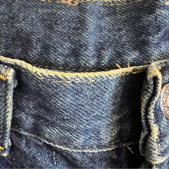 Vintage Lee Straight Leg Pintuck Jeans - Picture 15 of 15